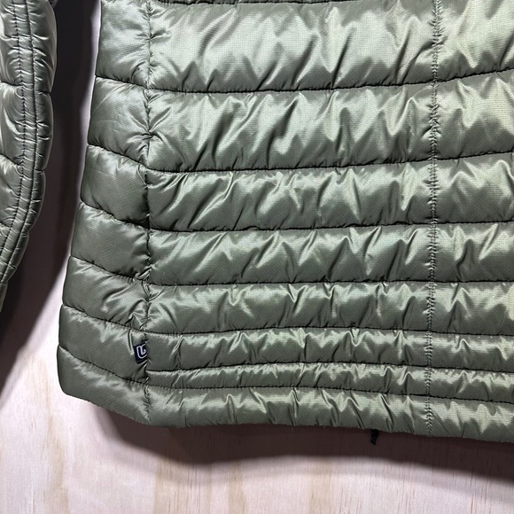 Burton women’s reversible puffer jacket size medium - Picture 10 of 16